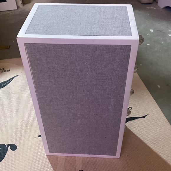 Storage container - Picture 4 of 5